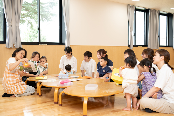 先生からの説明を聞く