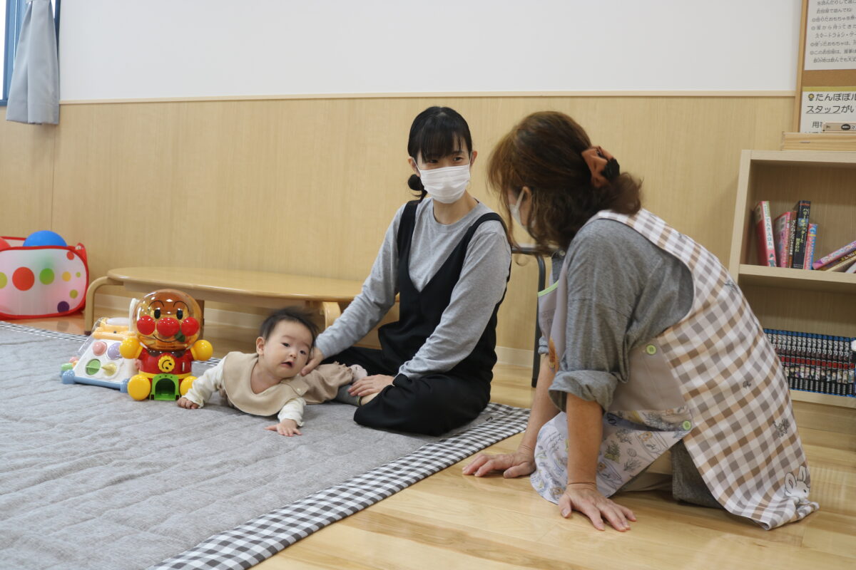 先生と話す様子