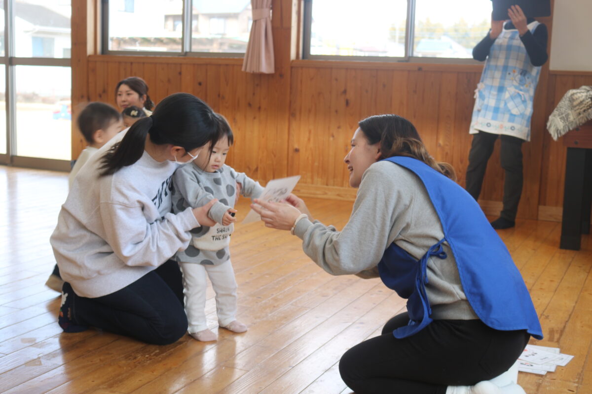 カードを持ってくる②